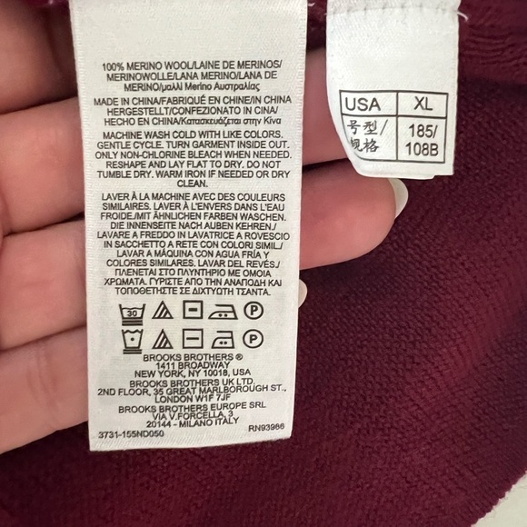 NWOT Brooks Brother Burgundy V Beck Sweater 100% Italian Merino Wool Sz XL - Picture 6 of 6